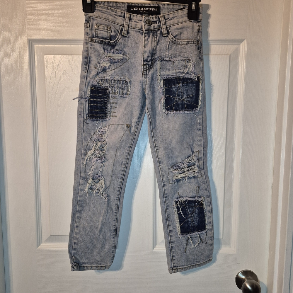 Trendy Kids' Size 6 Distressed Denim & Rivets Jeans